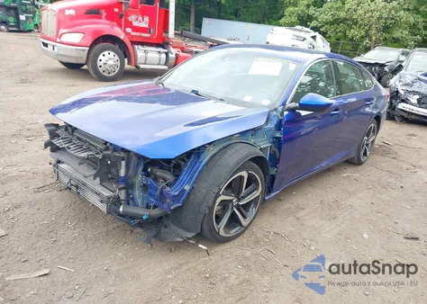 2018 Honda Accord Sport z USA, uszkodzony, nr VIN 1HGCV1F33JA105358